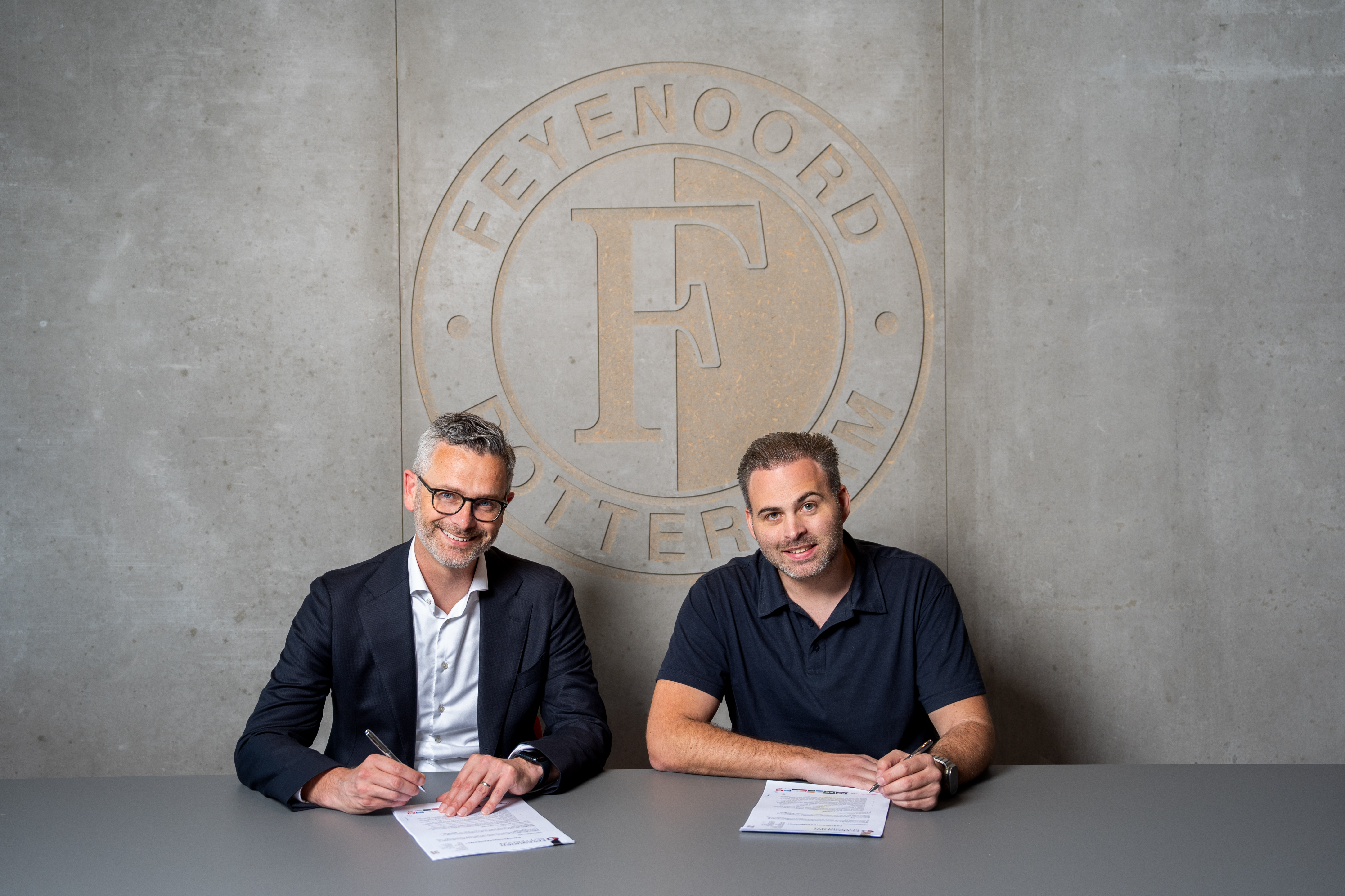 KNAKEN REMAINS OFFICIAL CRYPTO PAYMENTS PARTNER OF FEYENOORD UNTIL 2027